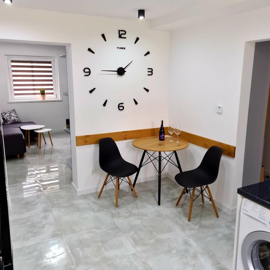 Apartament Przy Rondzie Klodzko Ngoại thất bức ảnh